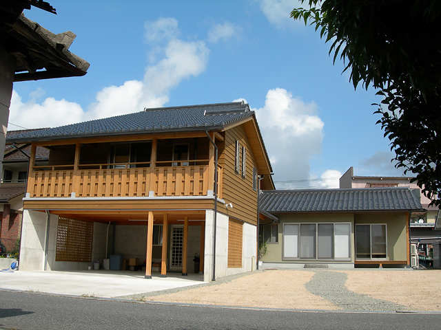 西倉吉町の家